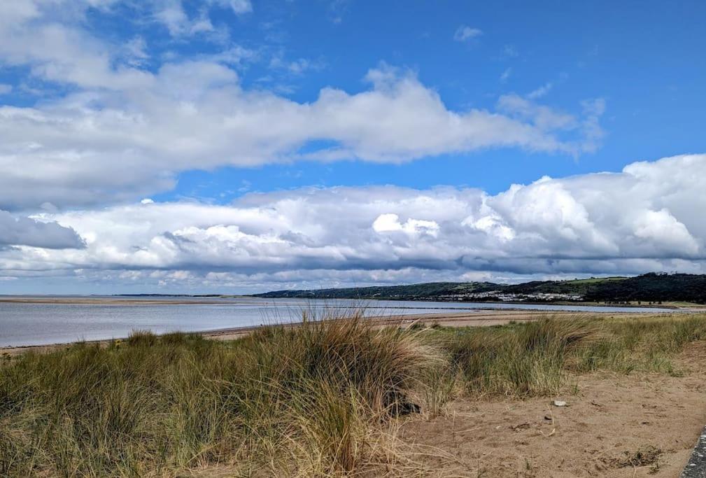 Coastal Retreat In Carmarthenshire Villa Llanelli Kültér fotó